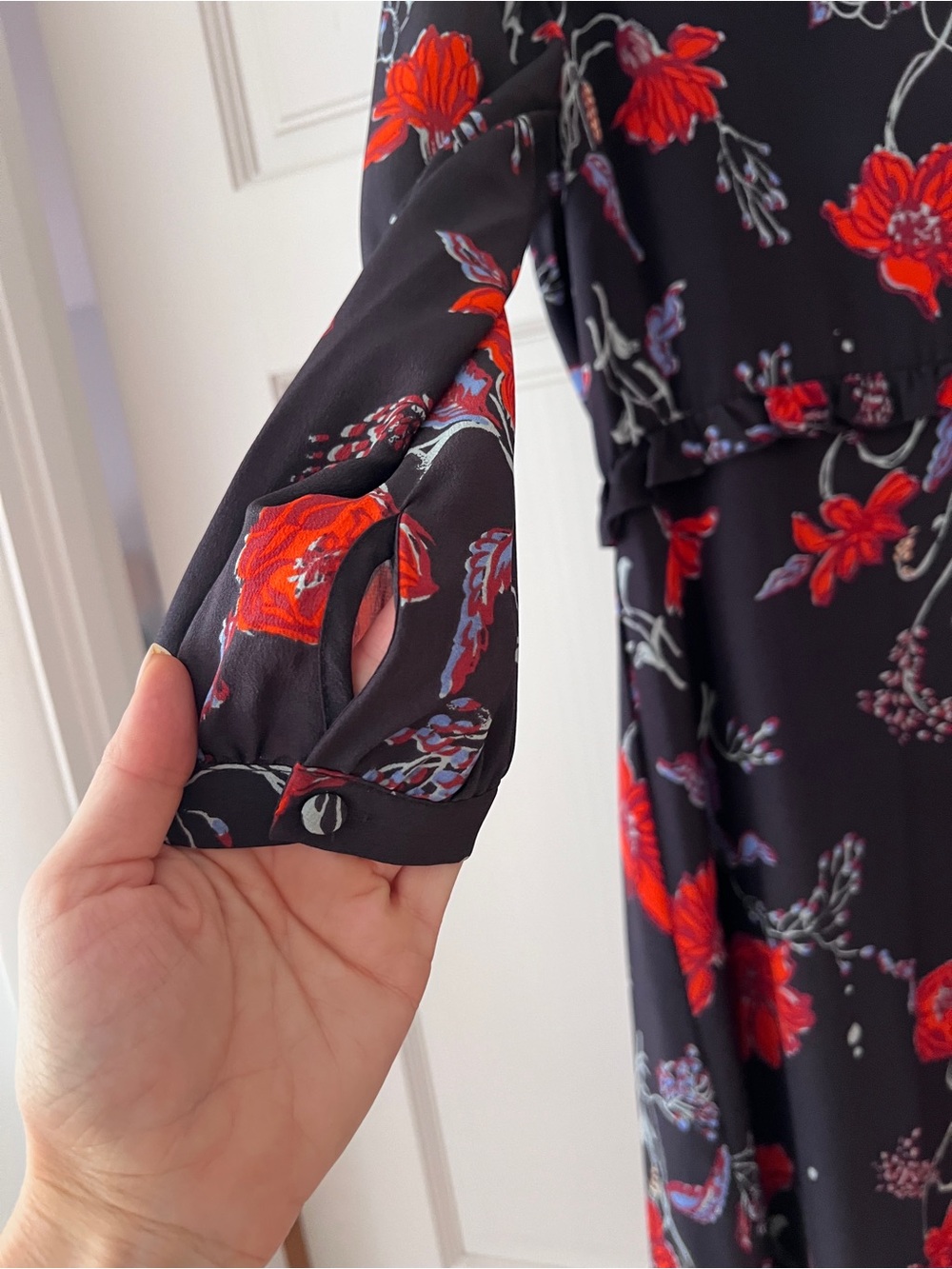 Madewell Floral Silk Knee-Length Dress, Long Sleeves - Picture 5 of 6